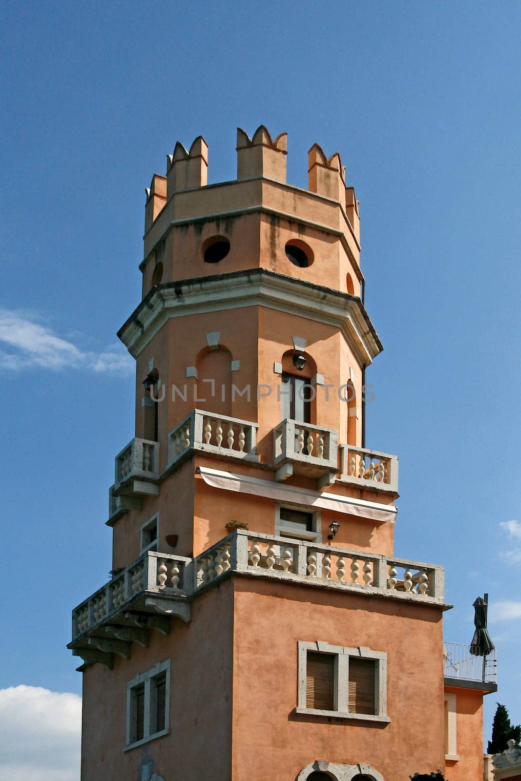 Pai,Tower,Lake Garda