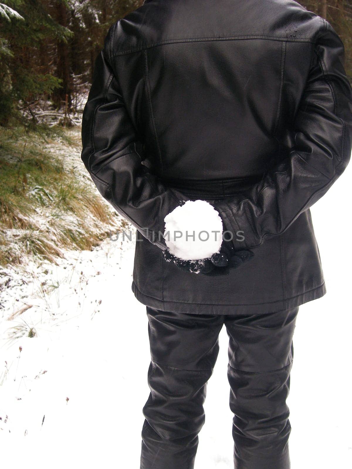 Throwing a snowball