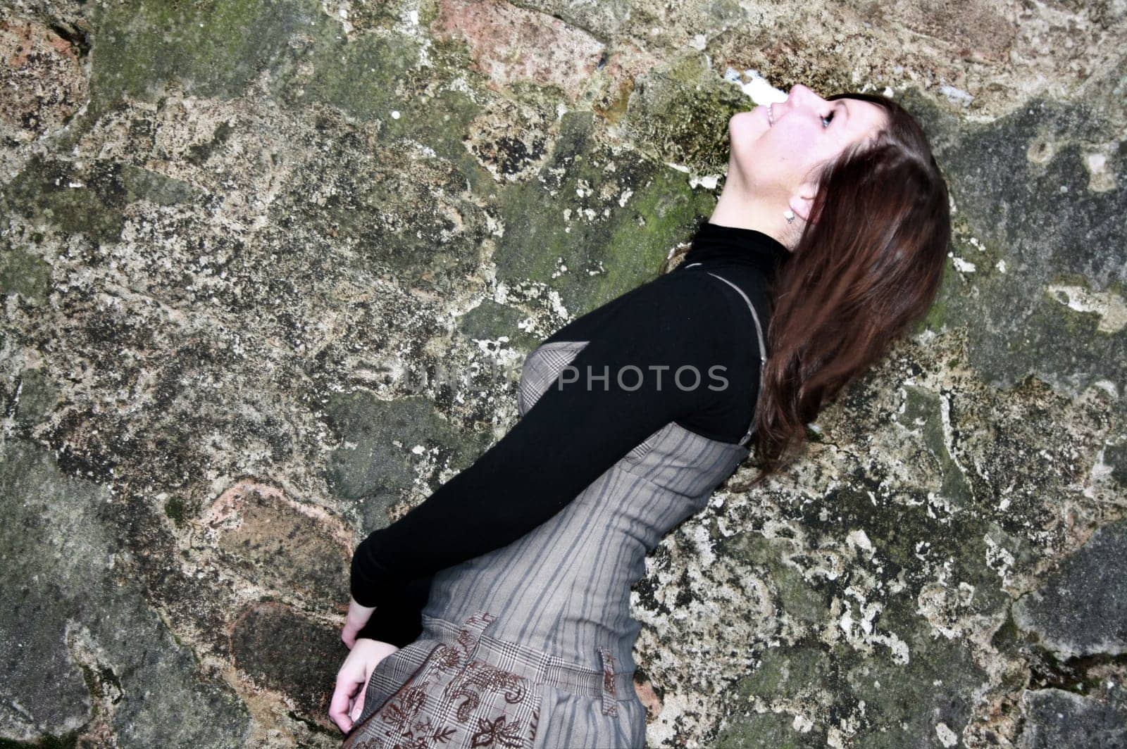 Hana Look in the air