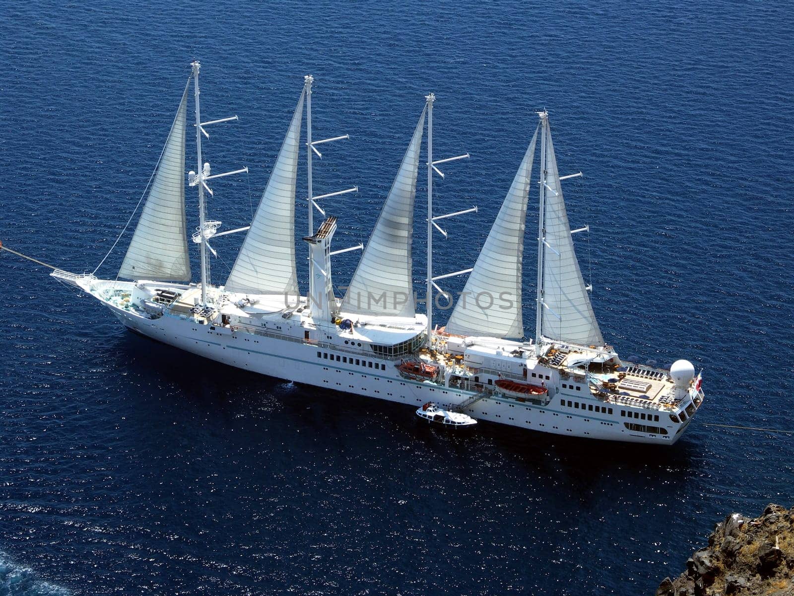 Cruise ship