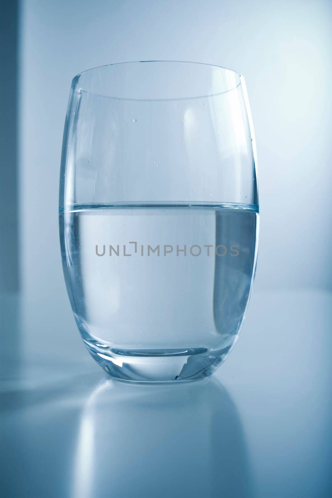 (water splash) or water or (water glass) or (water liquid) or (water clean)