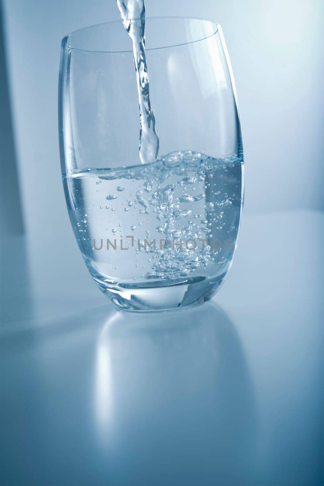 (water splash) or water or (water glass) or (water liquid) or (water clean)