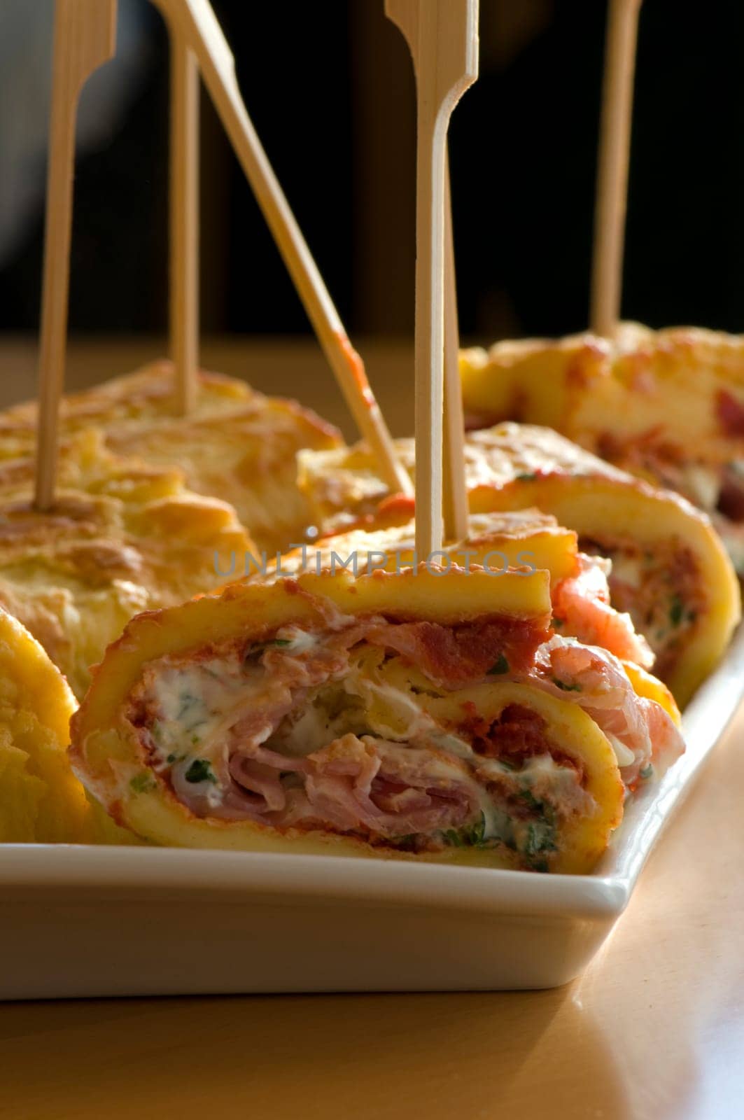 Ham and cream cheese rolls