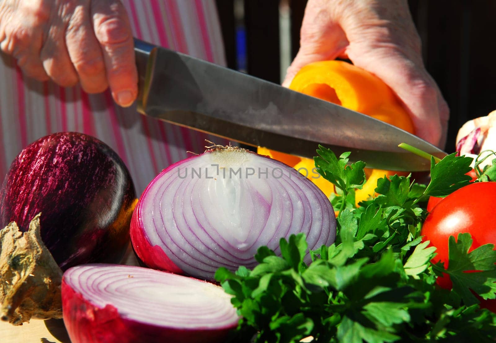Cutting vegetables