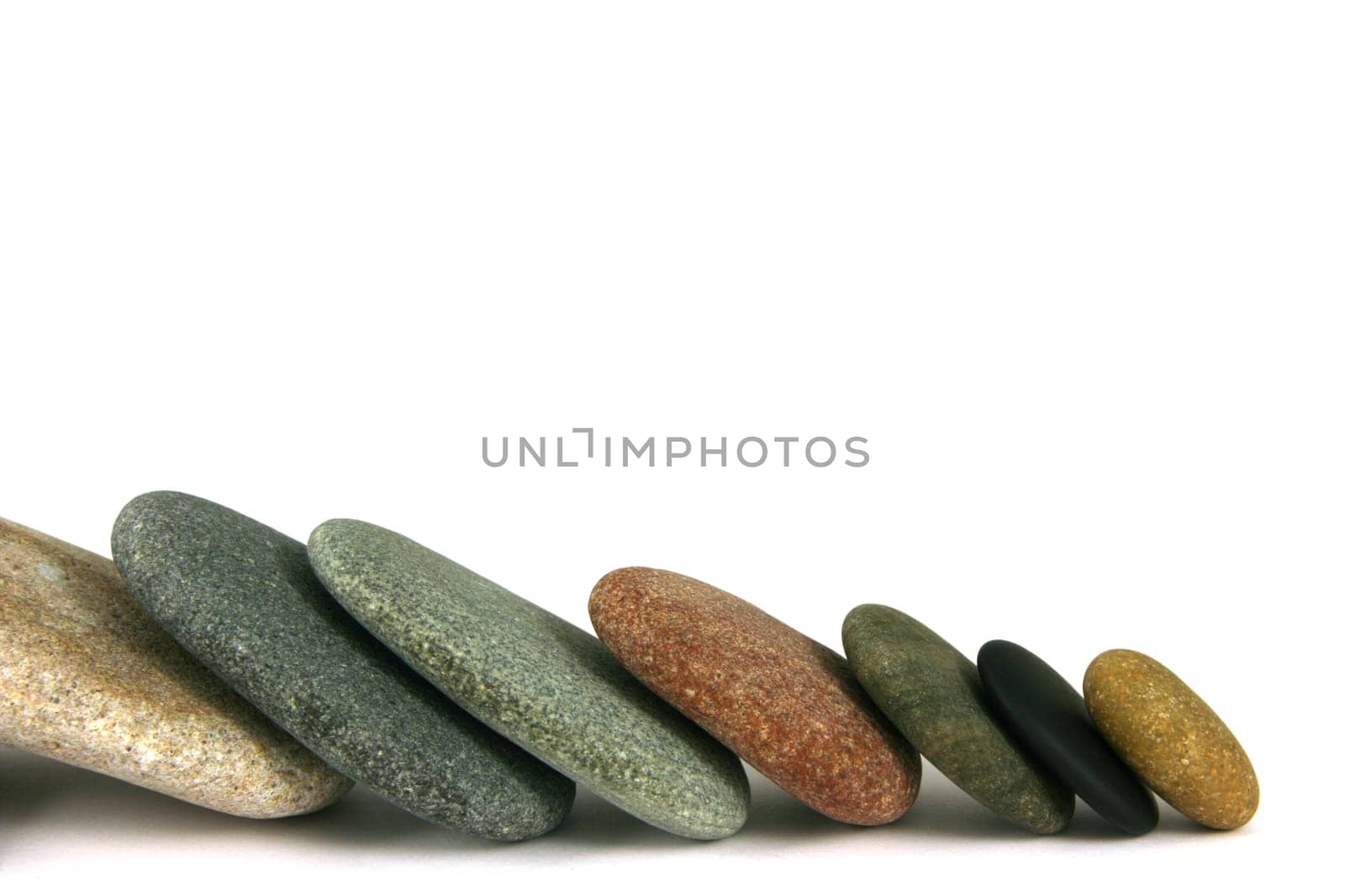 Lined-pebbles