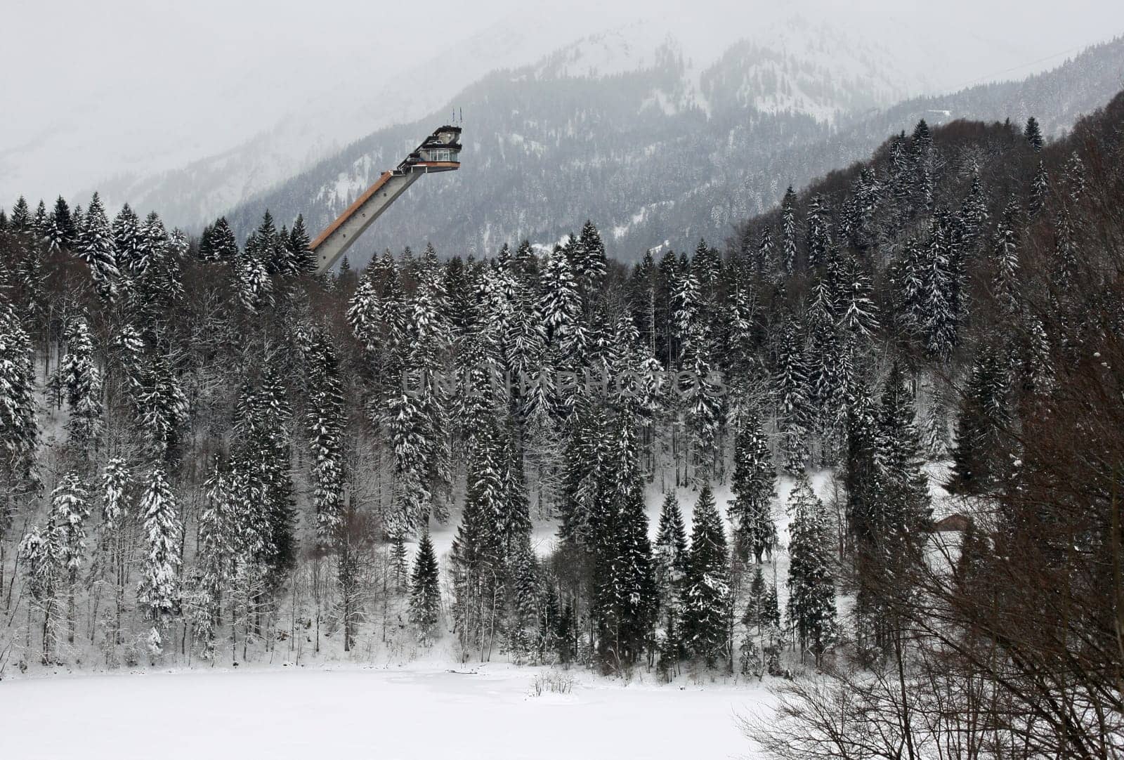 Freibergsee with flying hill