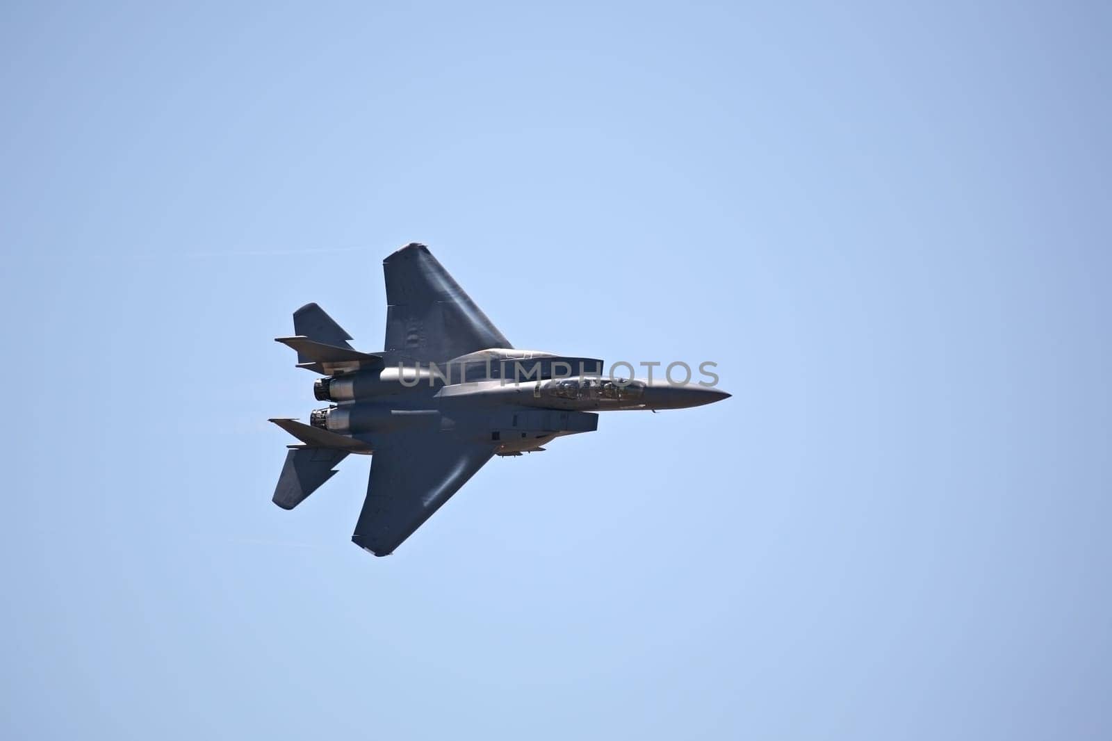 F-15 strike eagle