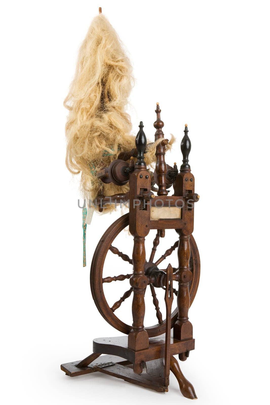 Antique Spinning Wheel
