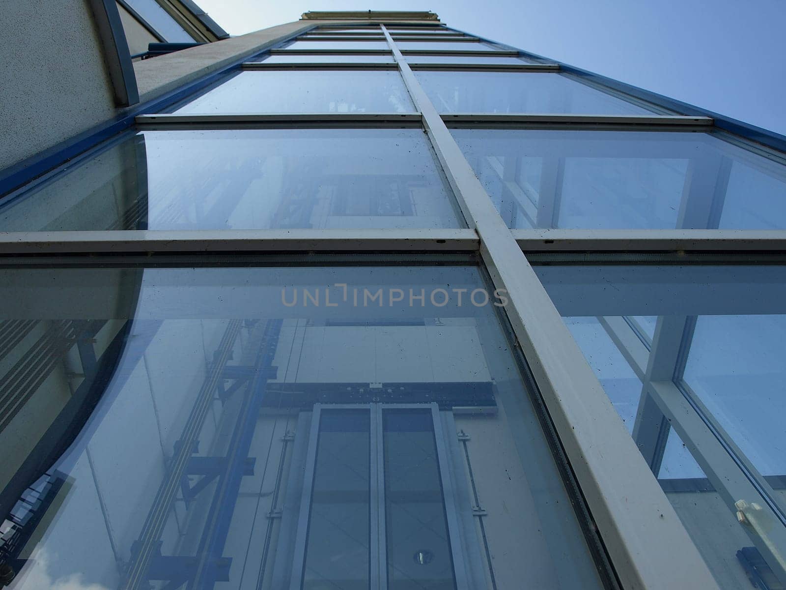 Elevator,glasses