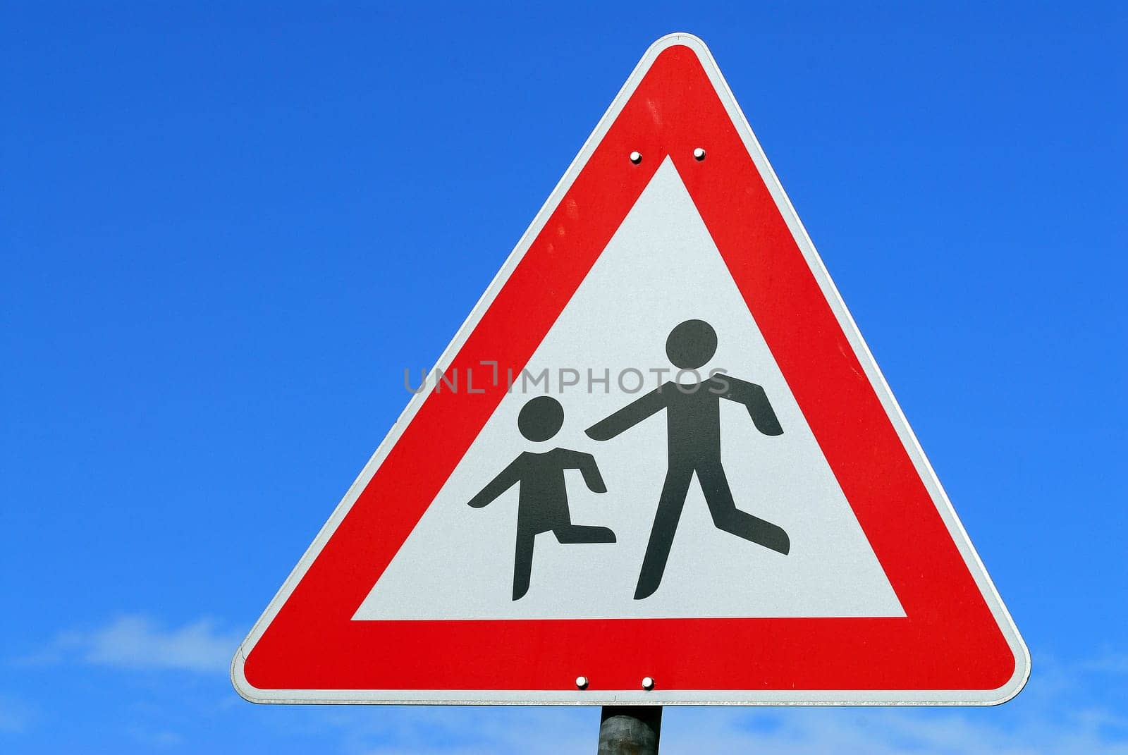 Attention children