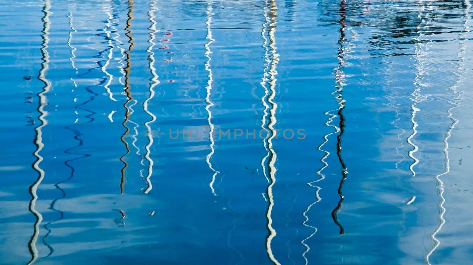 squiggly lines