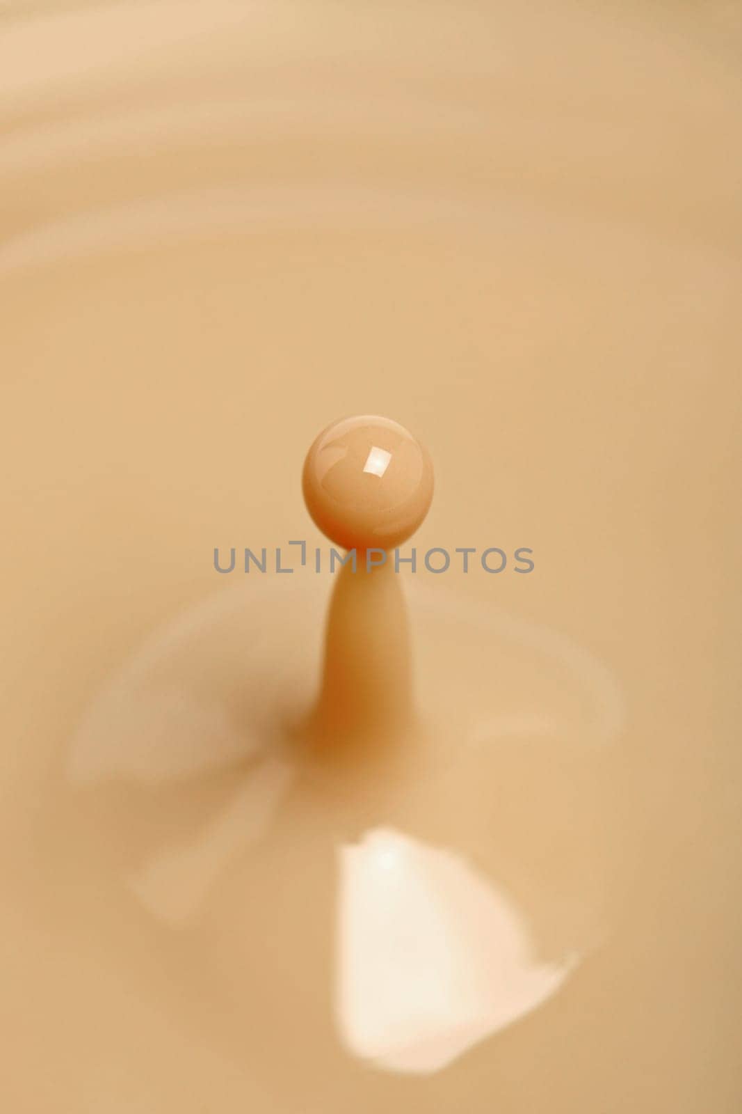 coffee splash macro