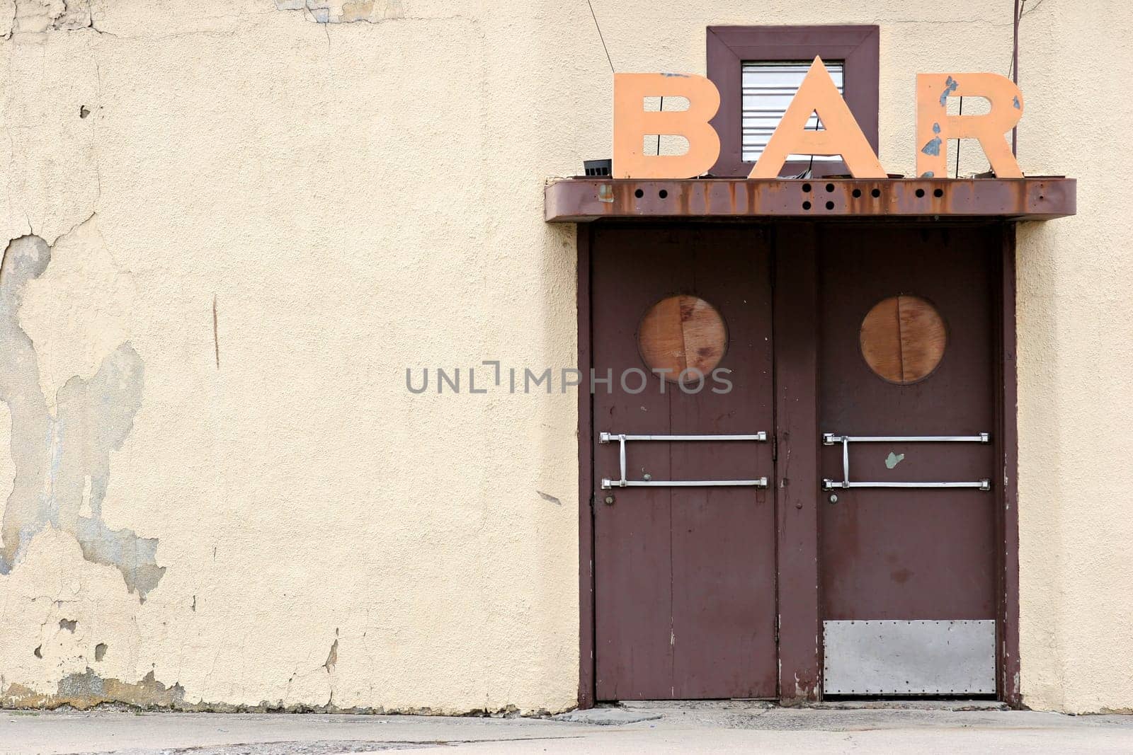 bar abandoned in Montana, USA