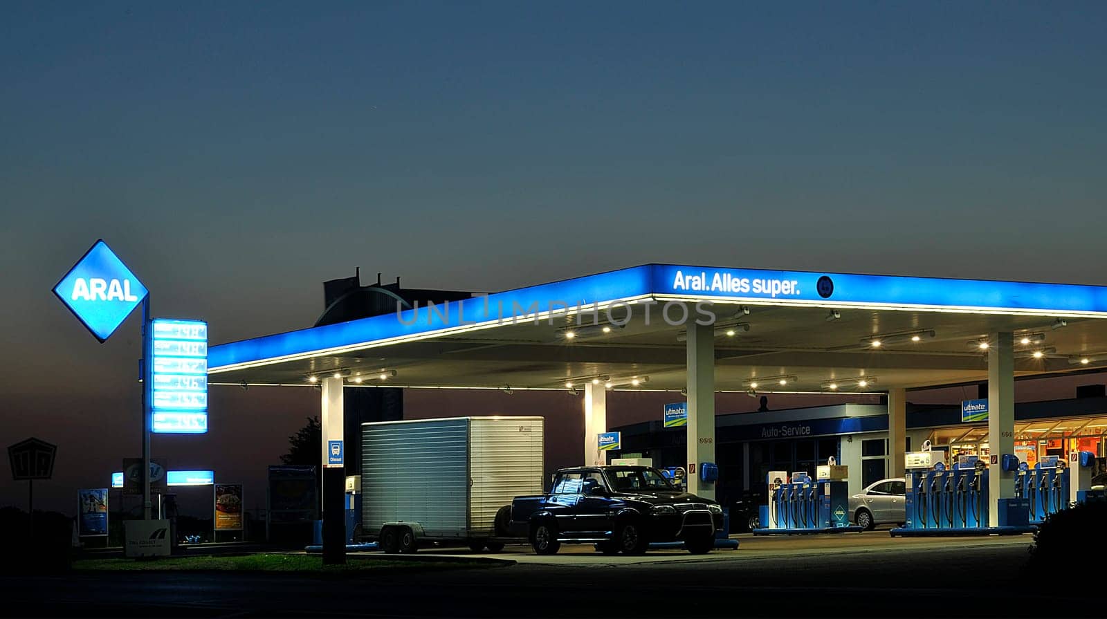 Aral petrol station