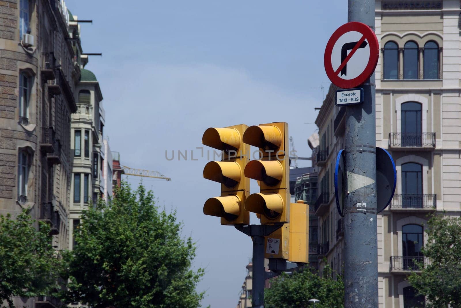 Right Turn - Traffic Light