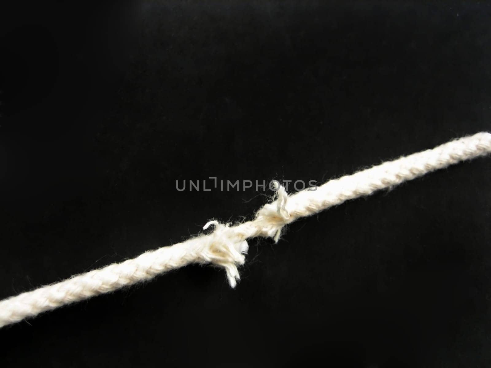 Hanging thread