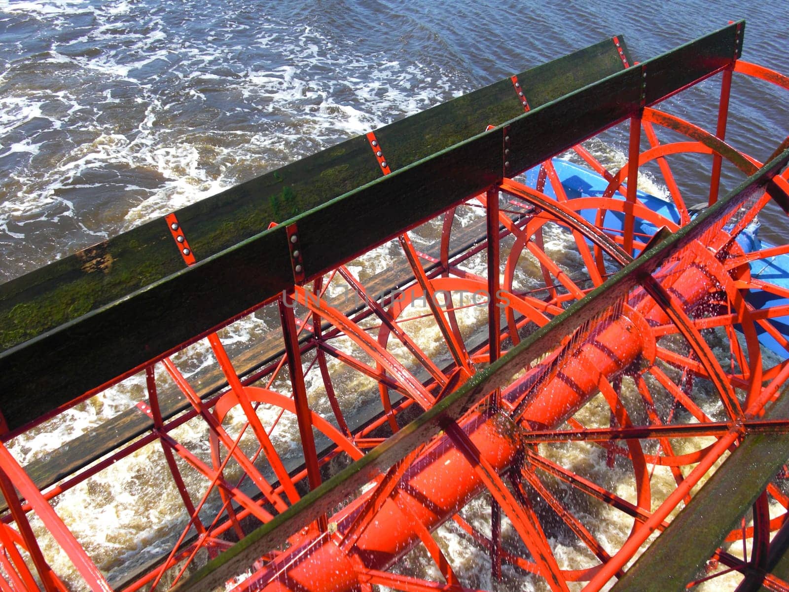 Sheep's wheel from the paddle steamer