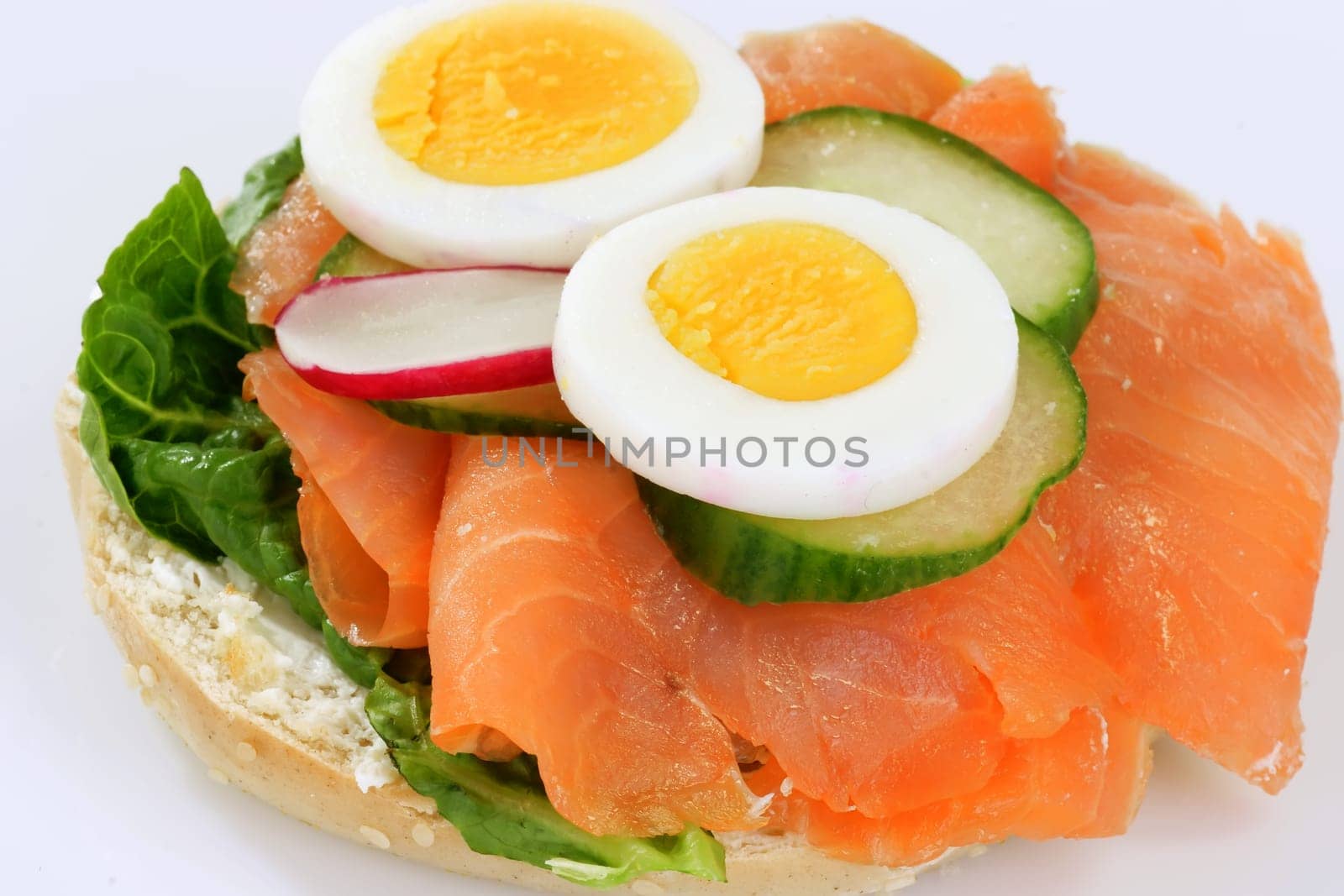 Bagel with salmon