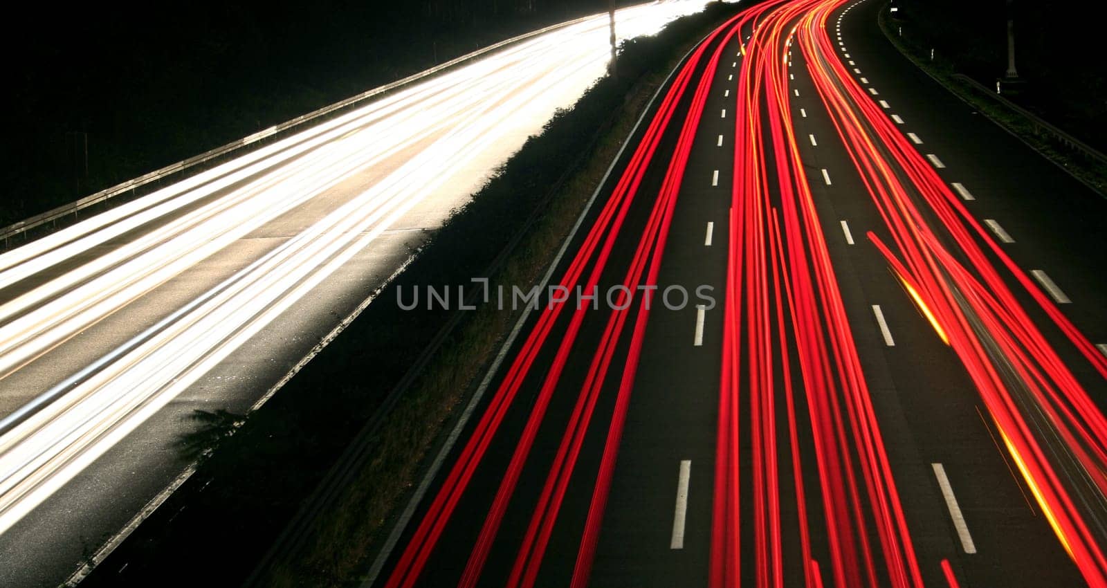(Highway or motorway or turnpike or autobahn) and lane