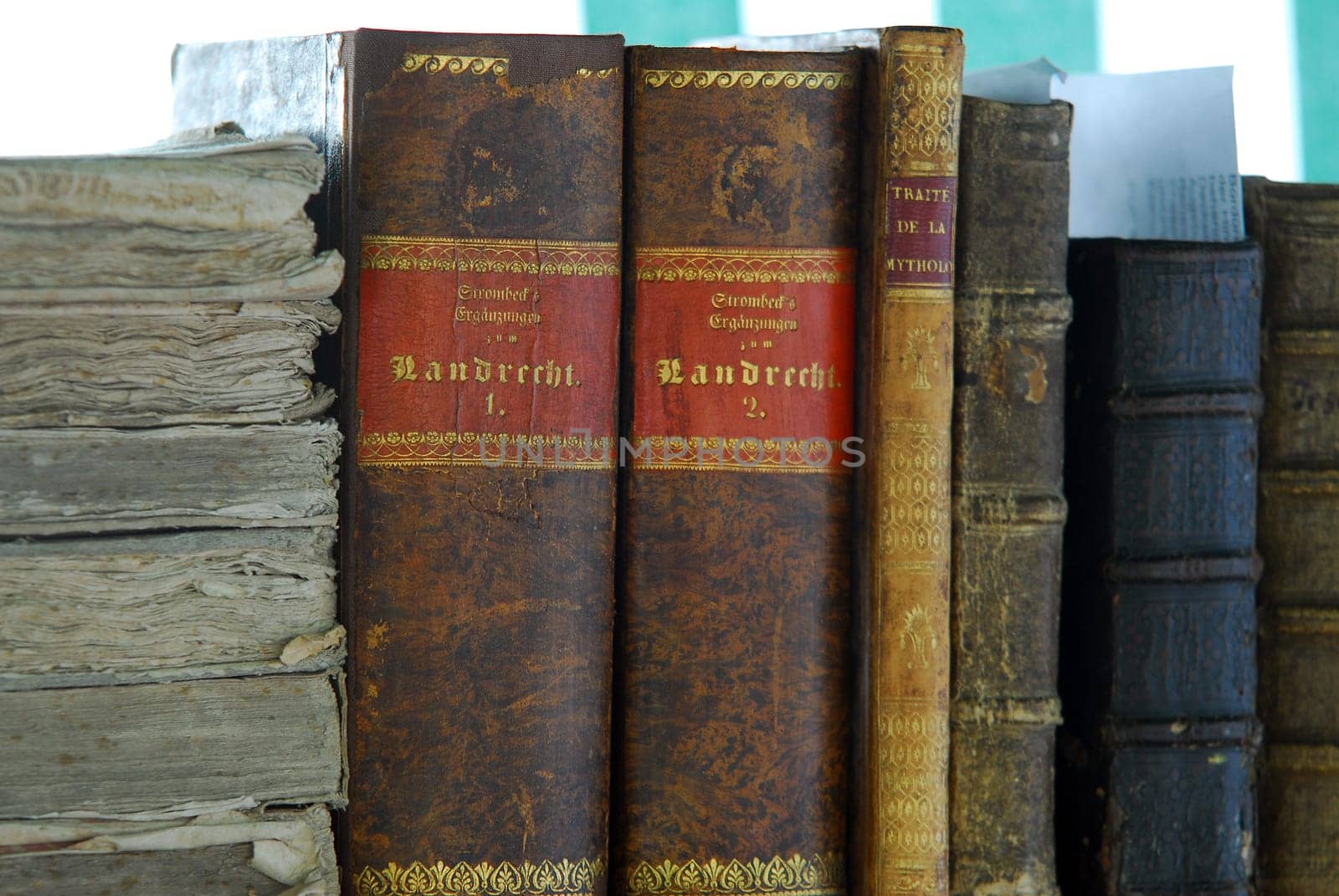 antiquarian