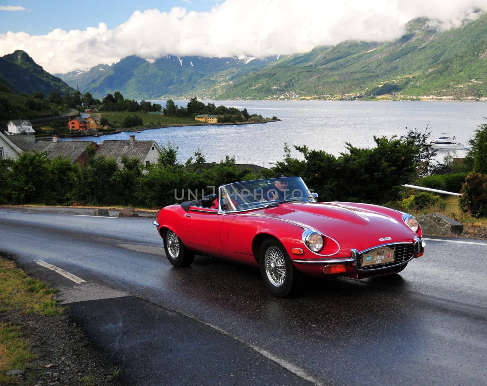 I caught the coveted Jaguar E-Type at the Norway Rally!