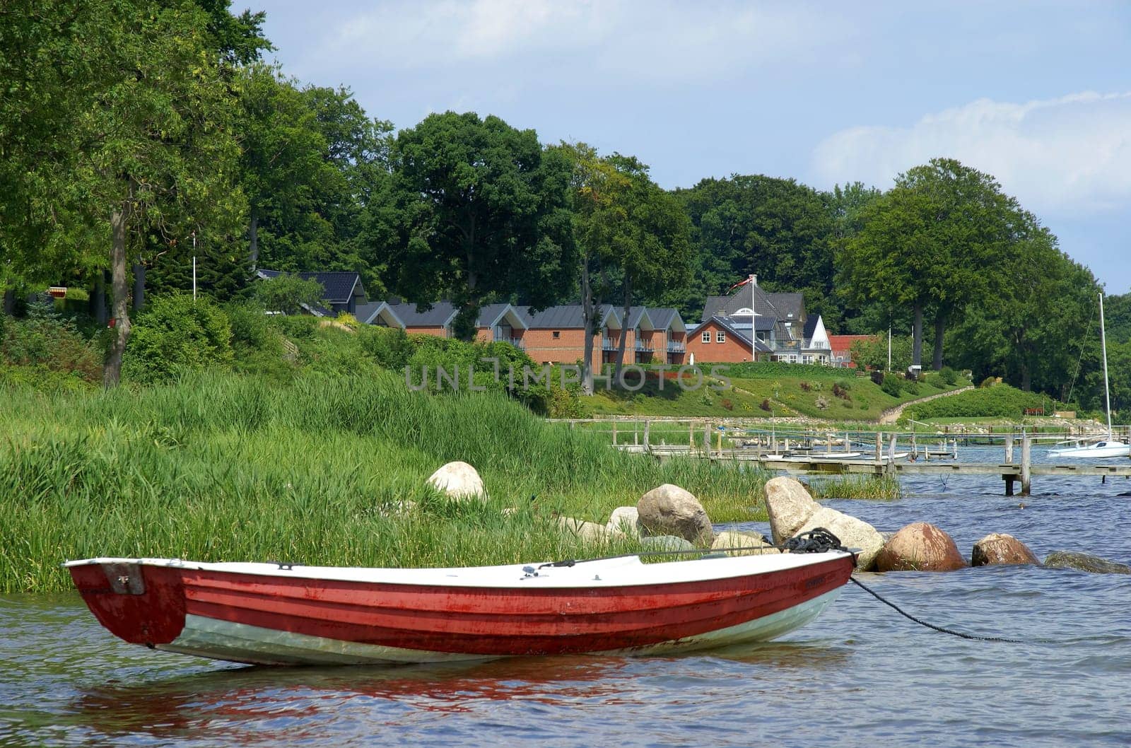 on the Flensburg Fjord opposite the Ochsen Islands.