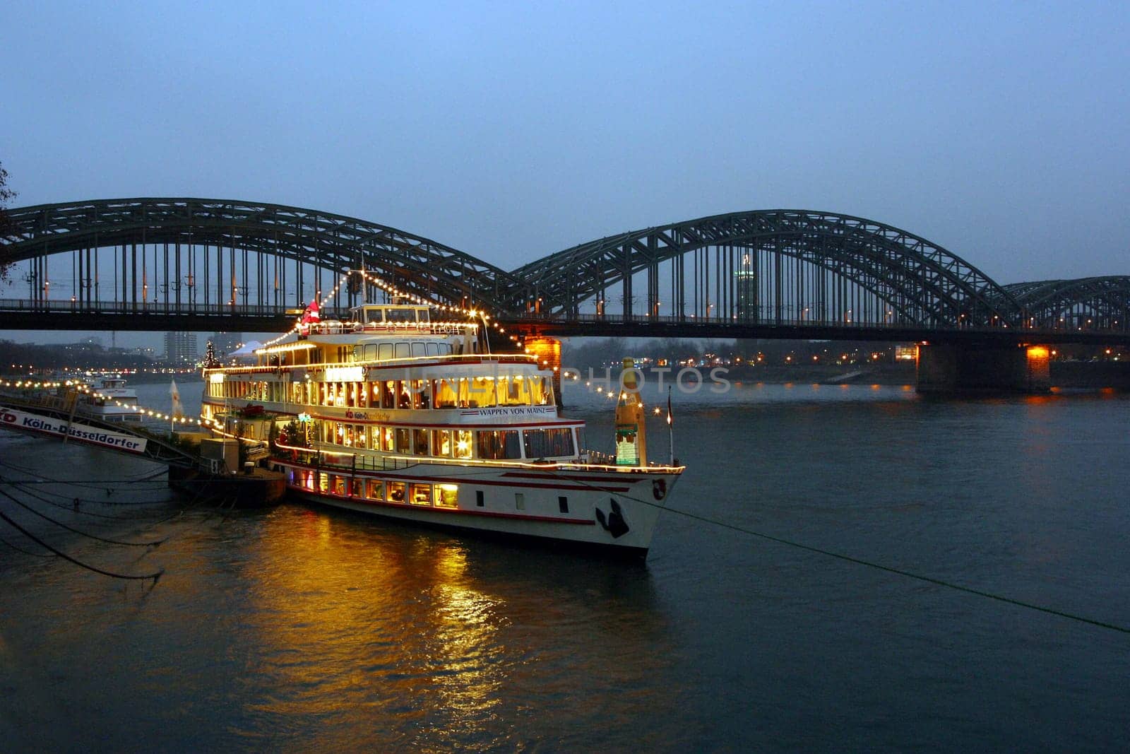 Excursion boat in Christmas decorations