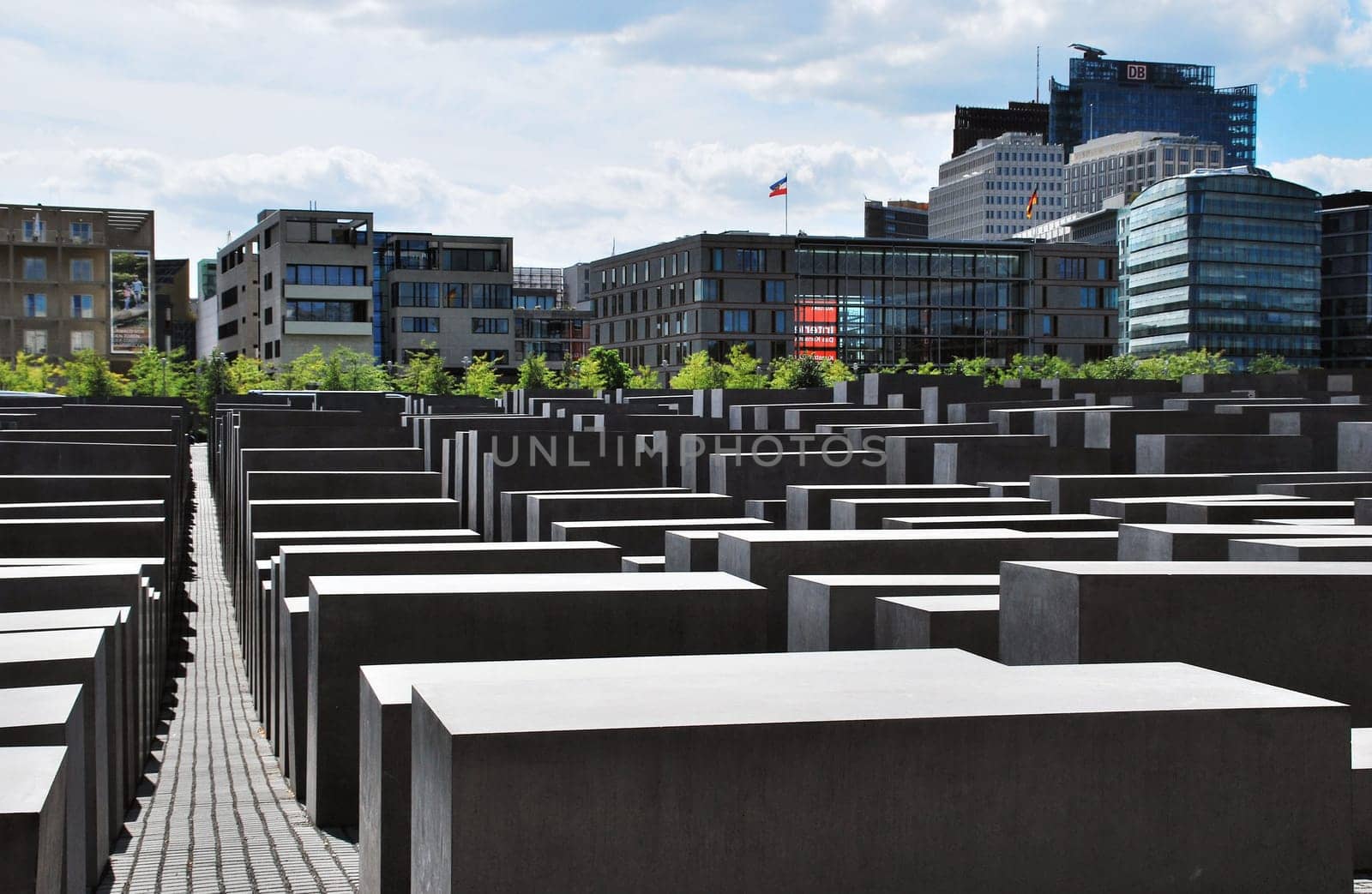 Memorial 5479