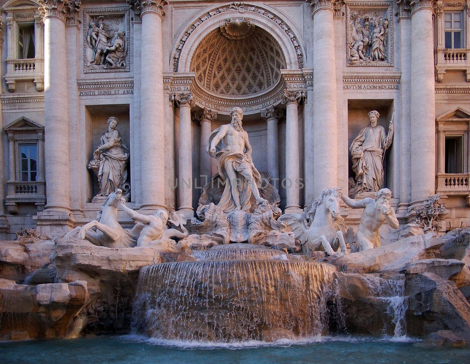 Trevi Fountain 6848