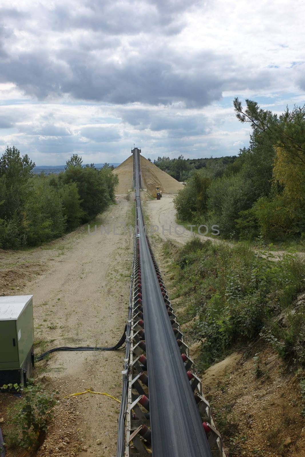 Conveyor belt