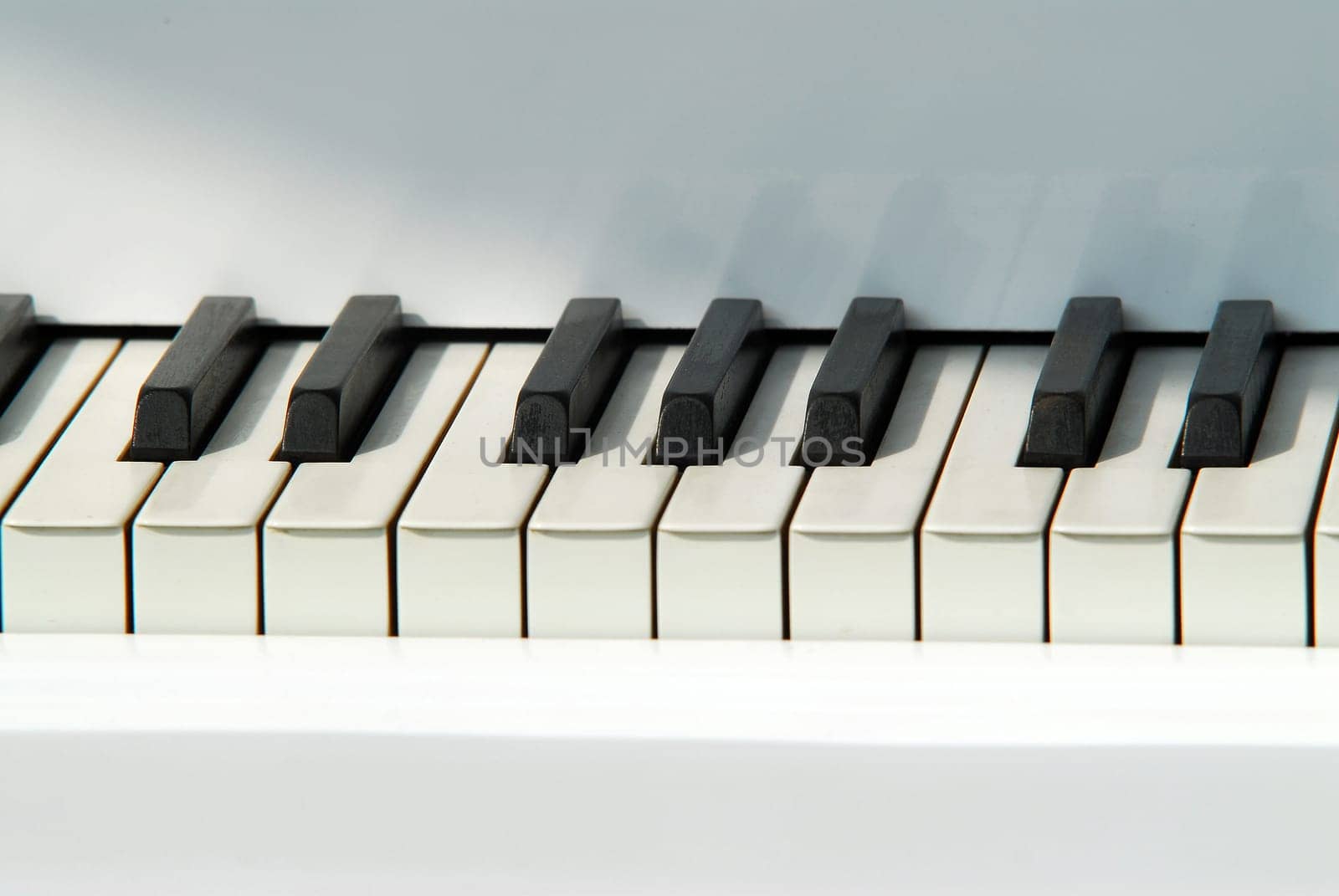 white piano
