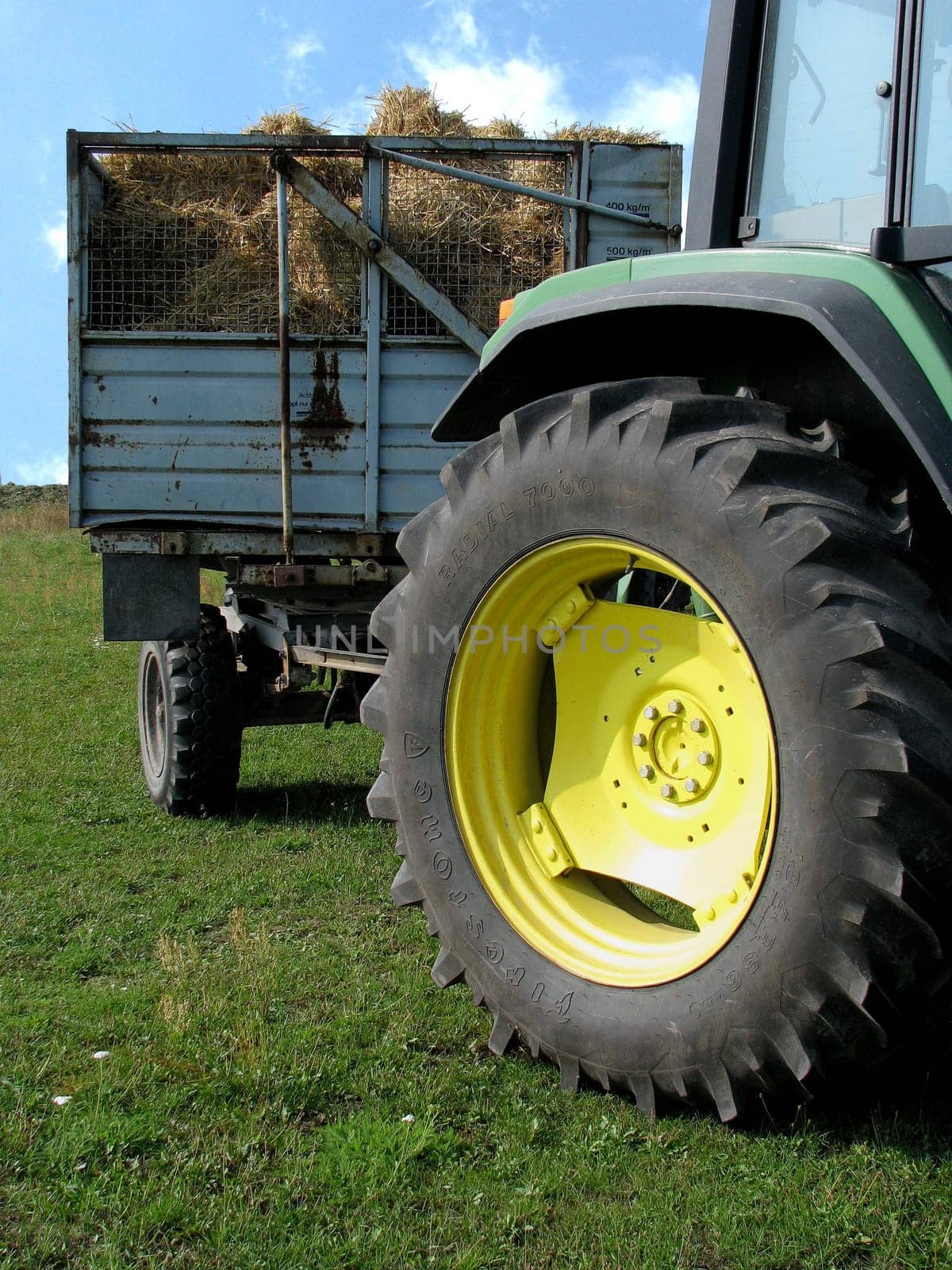Straw delivery