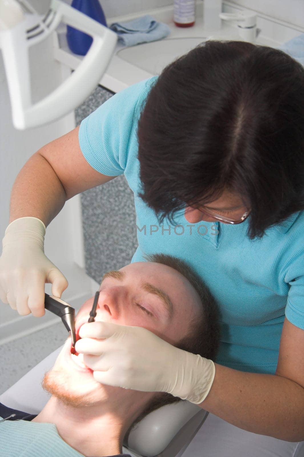Dentist