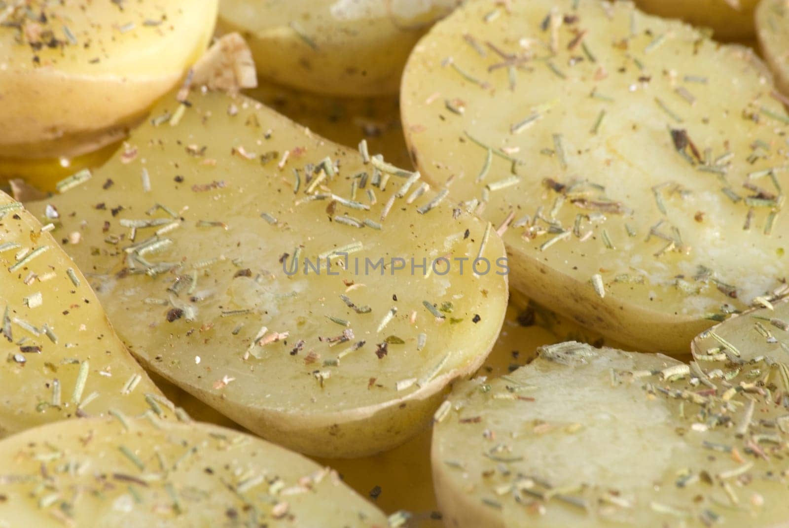 Raw rosemary potatoes
