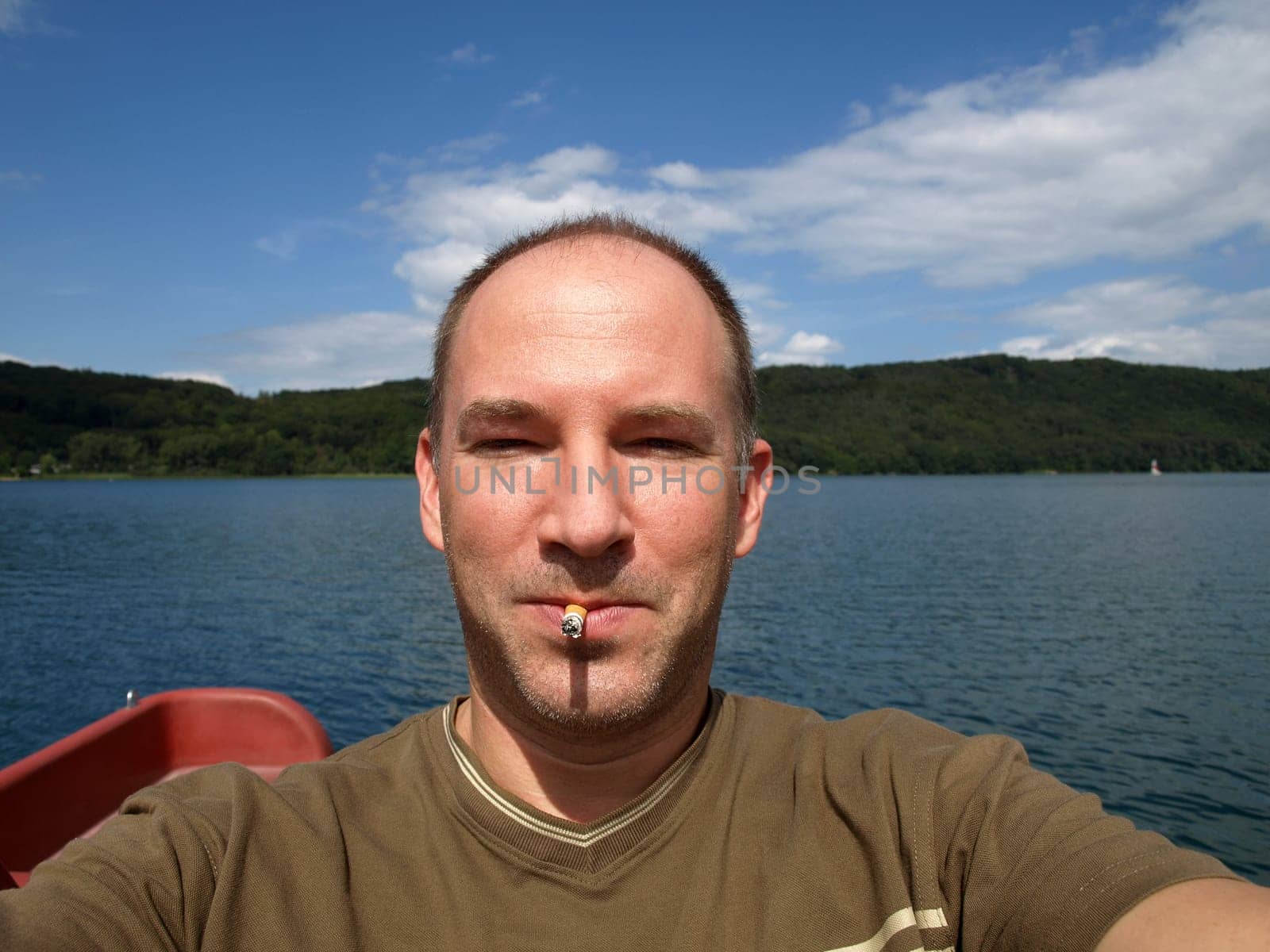 Smoking pedal boater