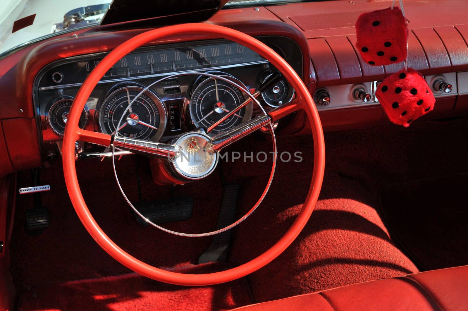 Steering wheel of the 1959 U.S. car Buick Le Sabre!