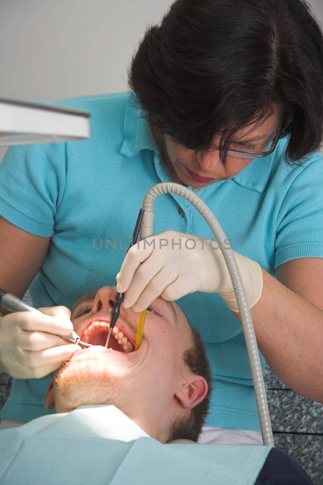Dentist