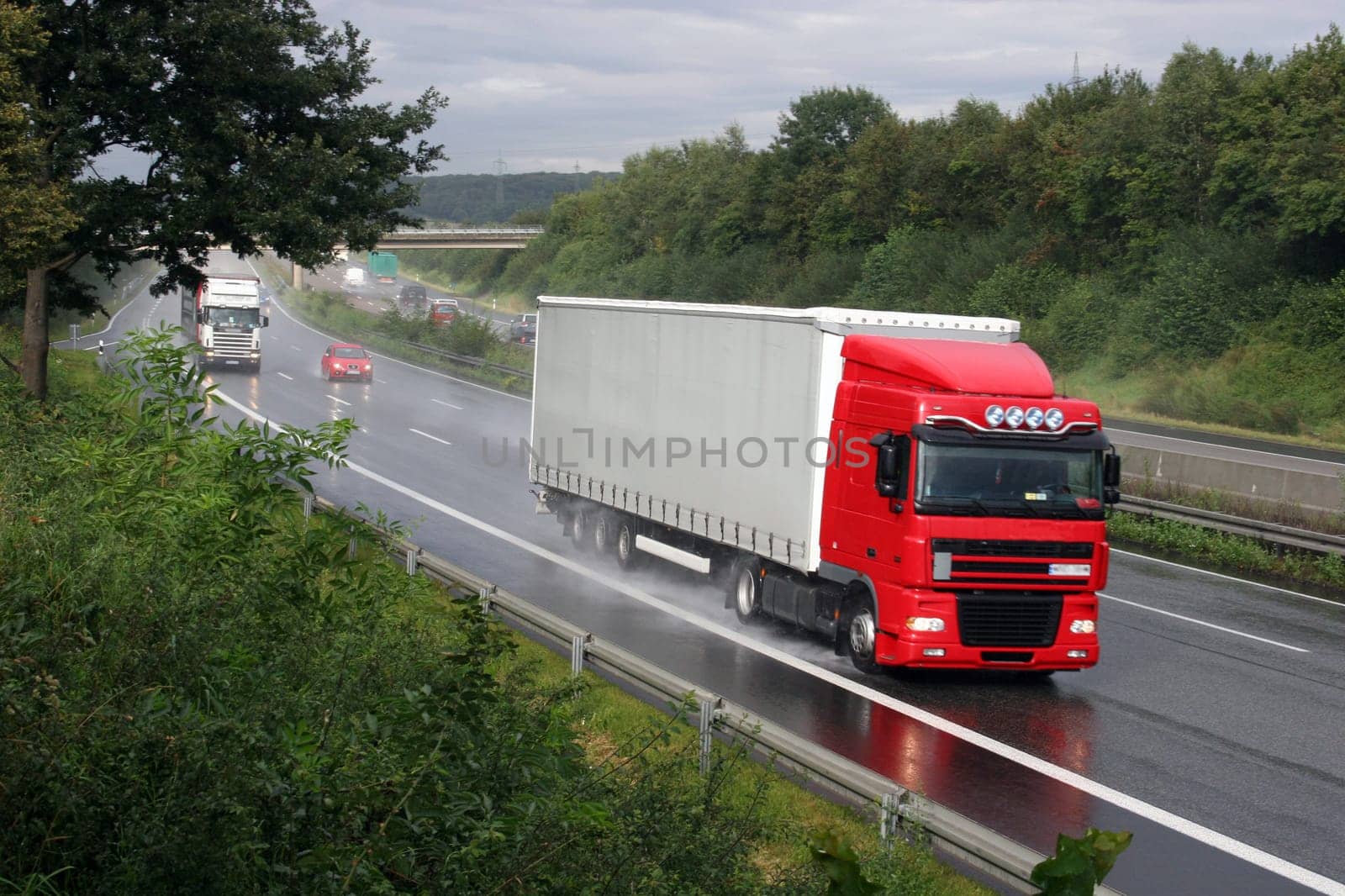 Truck on three-lane motorway near Kassel
