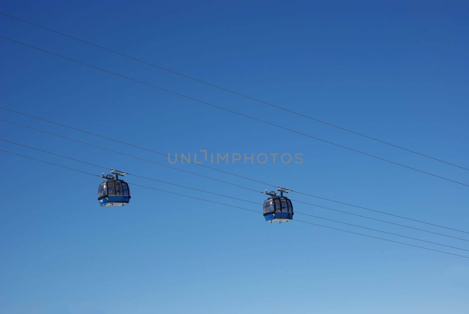 Glacier lift