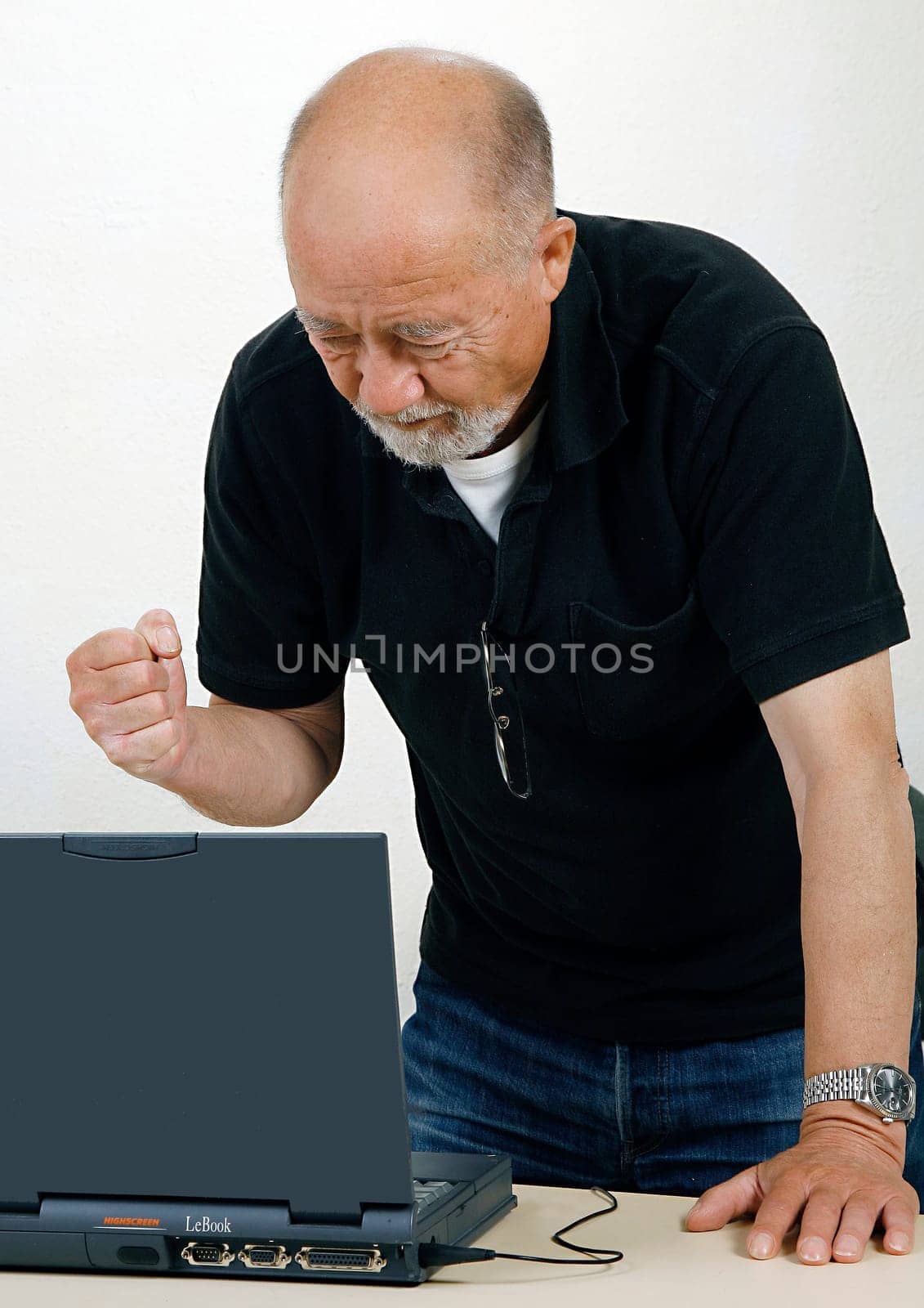 Senior at Labtop