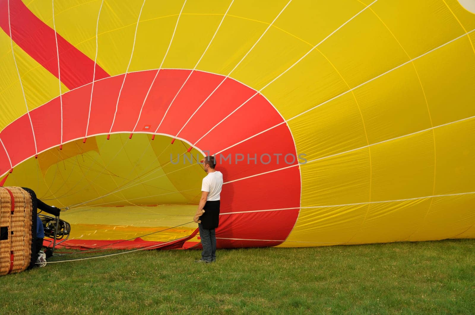 Heating up a hot air balloon near Kassel.