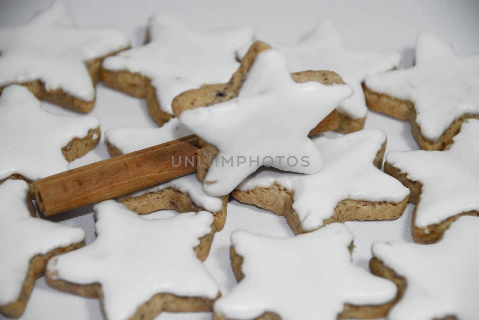 Cinnamon Stars