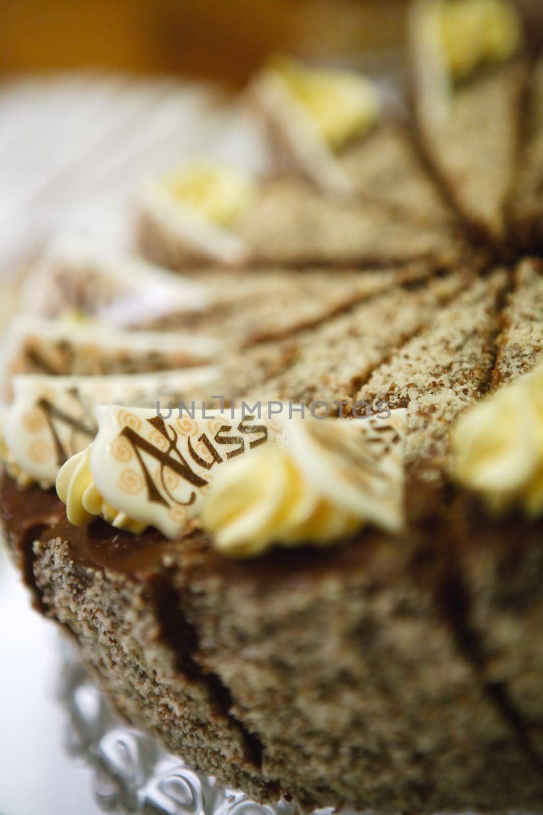 delicious nut cake