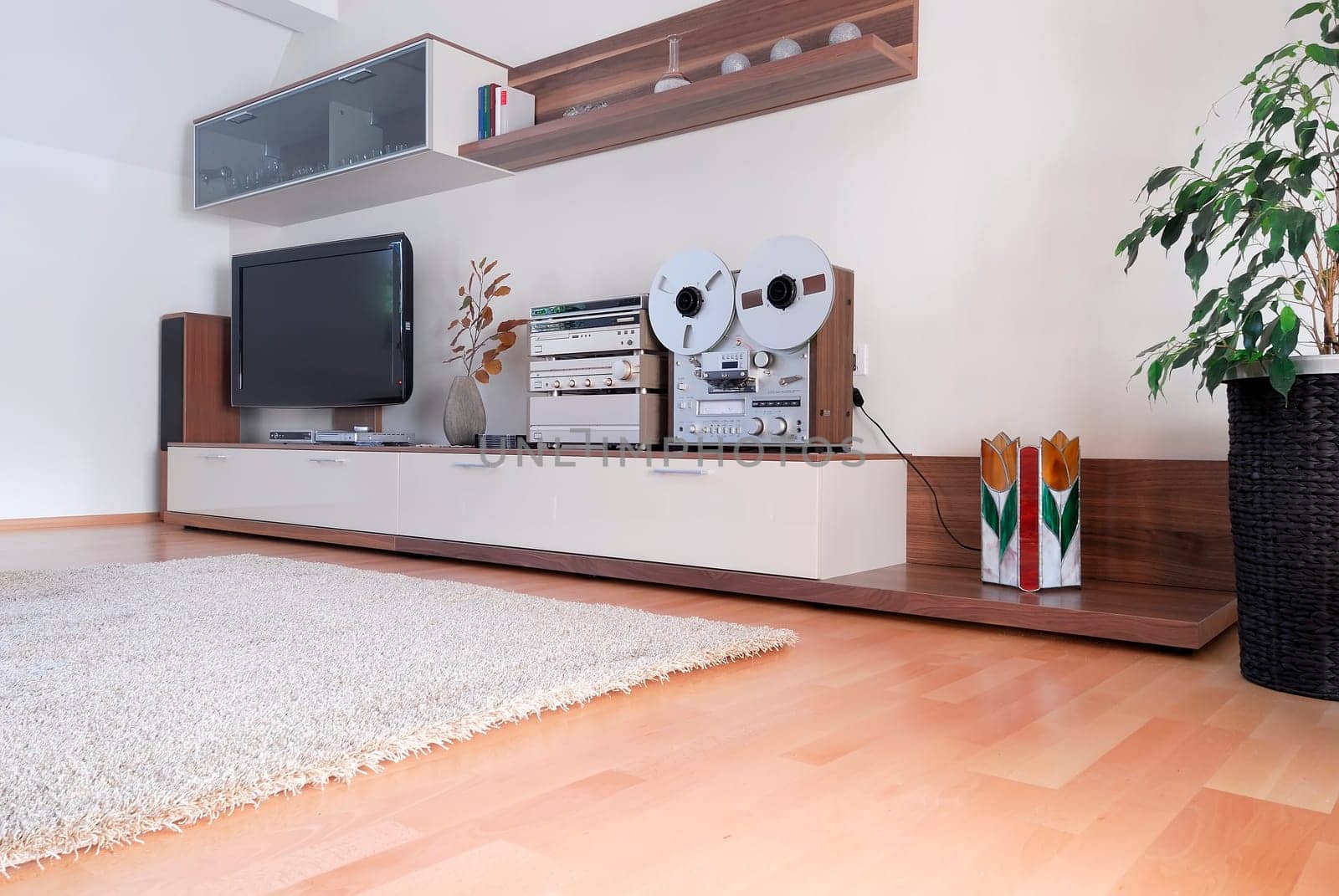 Living room 01