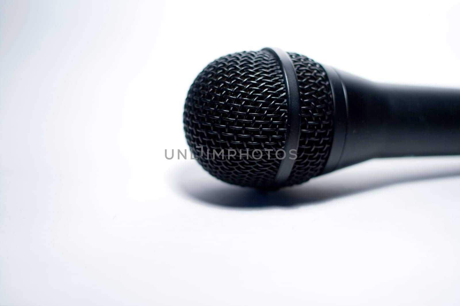 Microphone