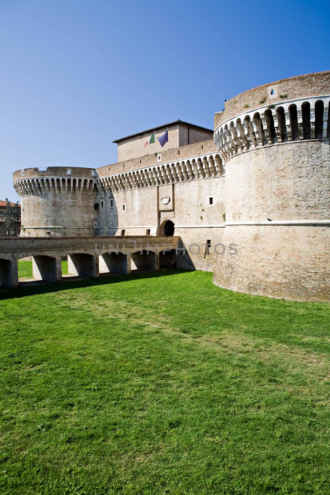 castle in Italy - Rocca Roveresca