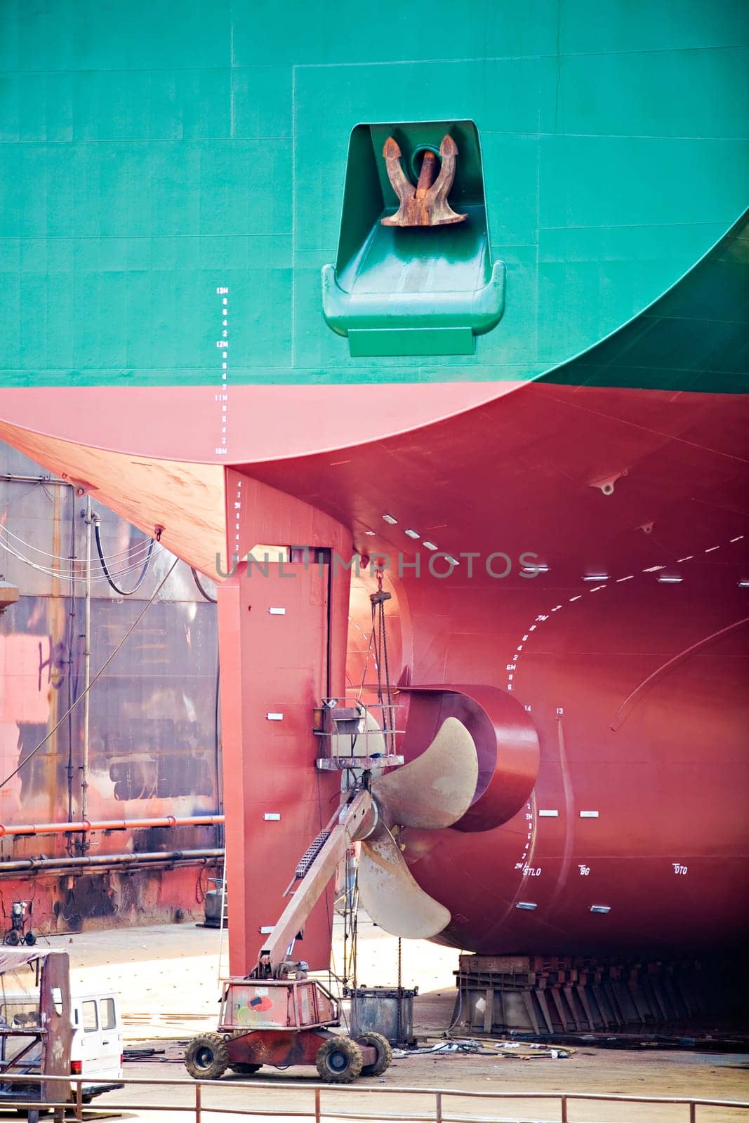 ship repairs in dry dock