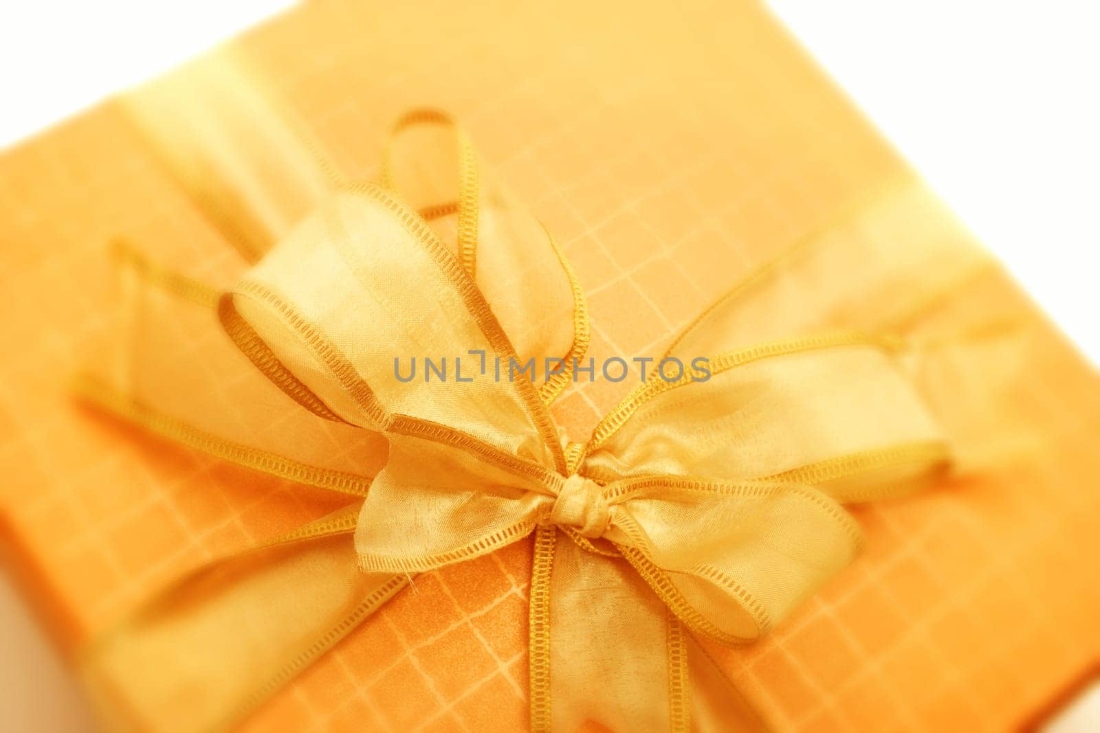 close up shot of an yellow giftbox