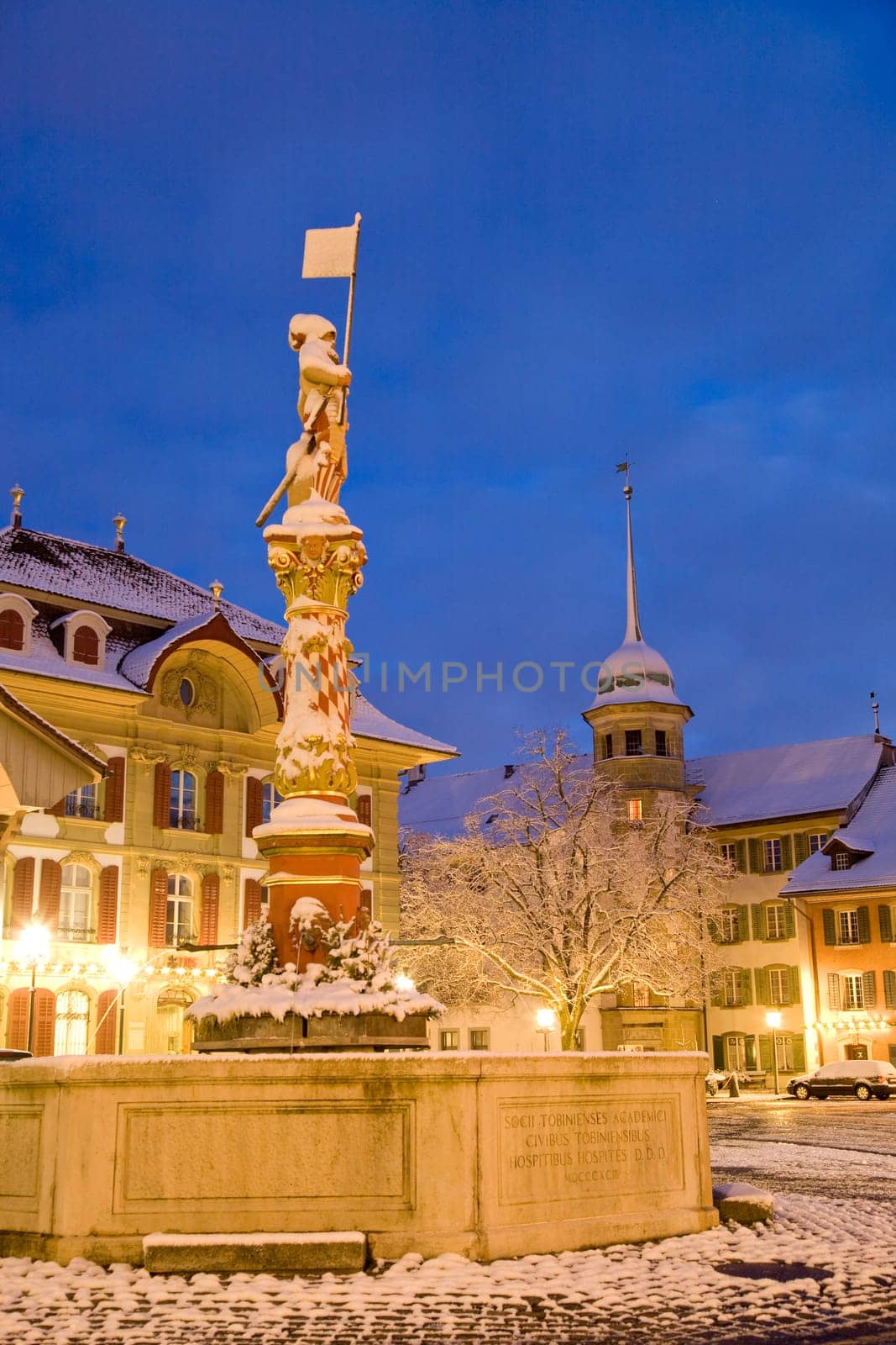Niklaus Thut Fountain in Zofingen