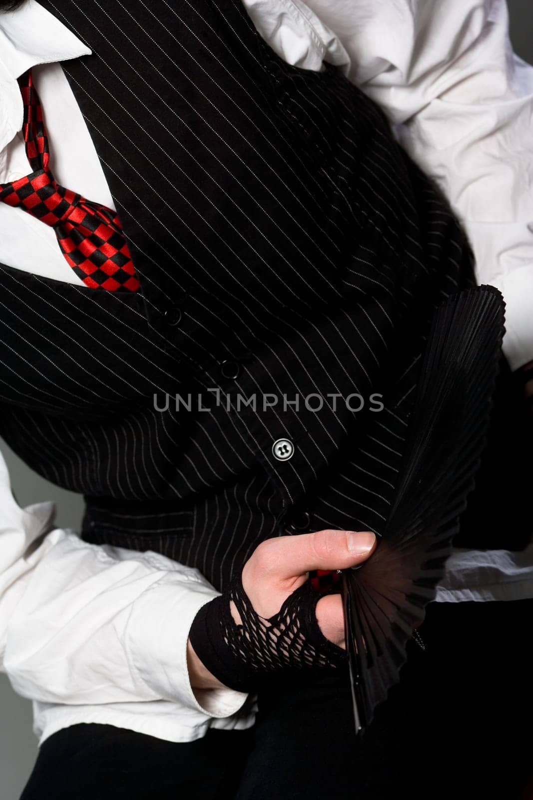 Pinstripe vest with fan